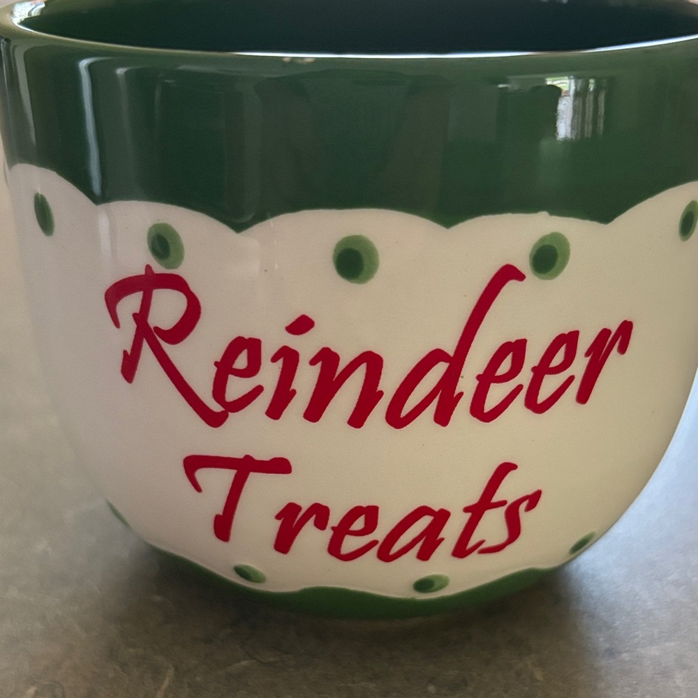 Christmas bowl as Reindeer Treats Use for dog treat people treats dips or candle